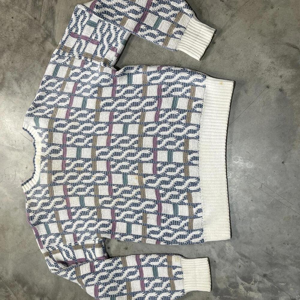 Vintage Preowned Medium Patterned Sweater - image 2